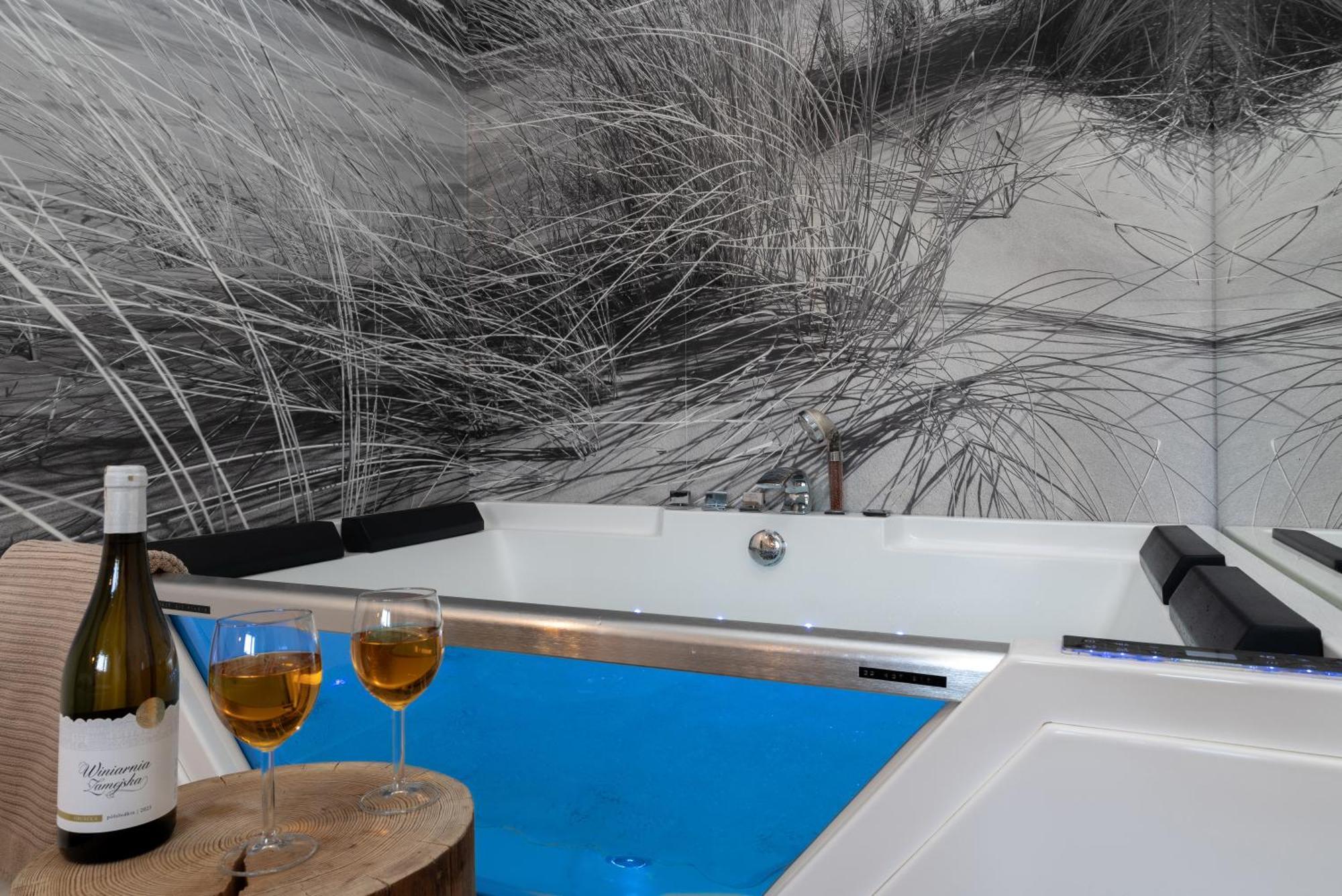 Apartament Z Jacuzzi & Sauna Chillout Колобжег Экстерьер фото